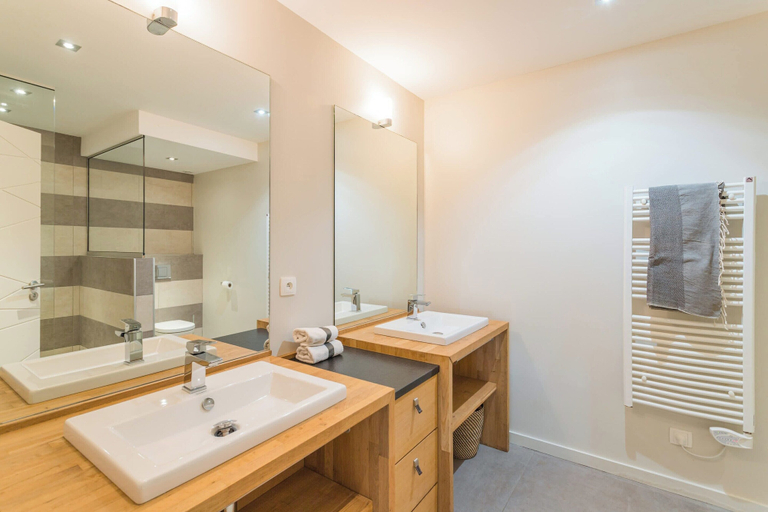 Bathroom 5, Elegant Villa Overlooking Gaou Bay, Var