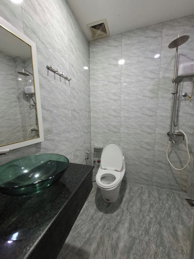Bathroom 5, Lunaria Group - Saigon Loft Stay, District 1