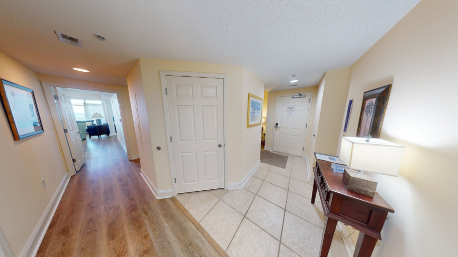 Interior 2, Ocean Blue 401, Georgetown