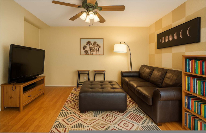 Room 3, Luxury Wine Country Home With Pool Spa, Riverside