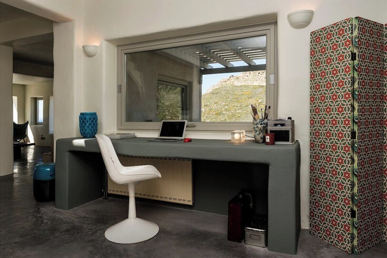 Room 3, Villa Piperi - Allparos Villas for 4-6, South Aegean