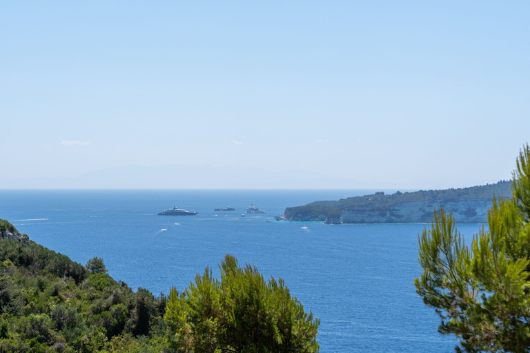 Room 2, Aphitriti Oxomeria in Paxi, Ionian Islands