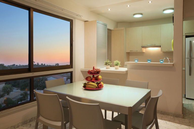 Room 3, Mackenzie Beachfront Suite, Larnaca