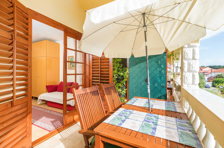 Balcony 3, Seaside Apartment in Fazana - Two Bedrooms, Fažana