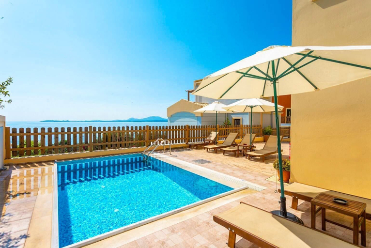 Room 1, Villa Sequoia Yellow, Ionian Islands