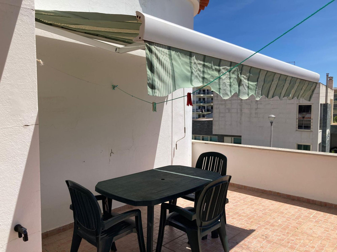 Room 2, Praia da Rocha Flat Balcony, Portimão