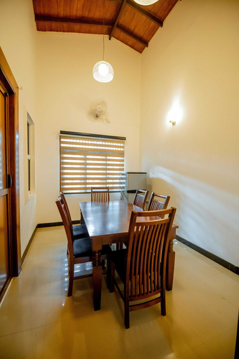 Dining 4, Heaven Villa Anuradhapura, N. Palatha East