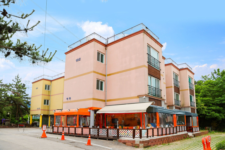 Exterior, Ondam Pension, Hwaseong