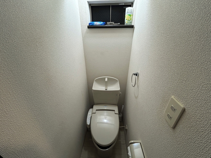 Bathroom 5, Guest House Ogusu INN, Fukuoka