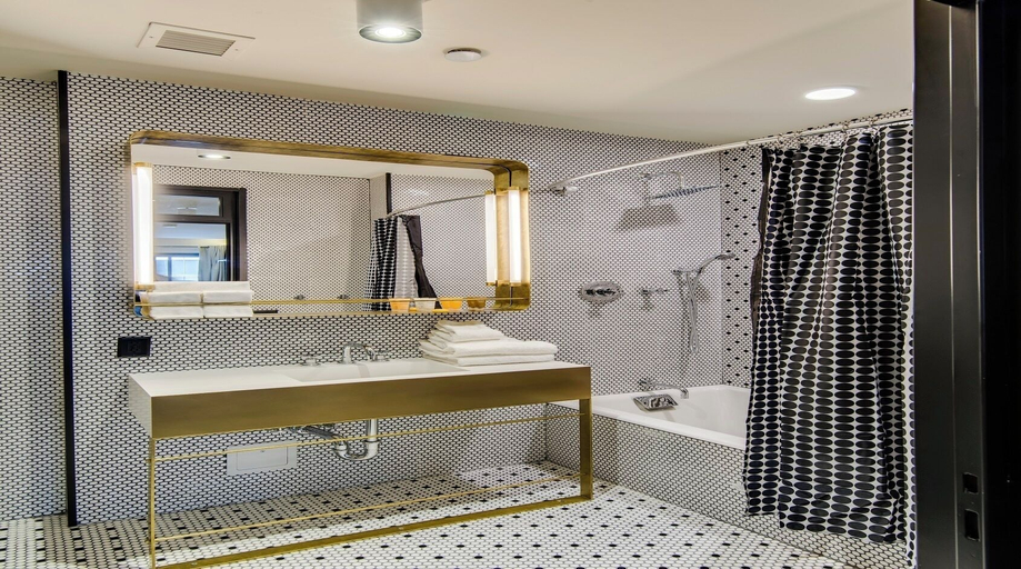 Bathroom 4, Hotel Shocard at Times Square, New York