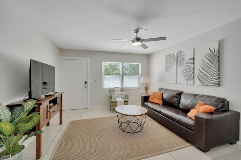 Interior 2, 1053 Apollo Beach Blvd, Unit 5, Hillsborough