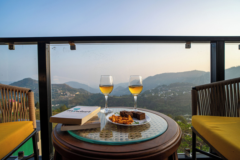 Outdoor dining 4, Alaya Stays Echo By The Lakes, Nainital