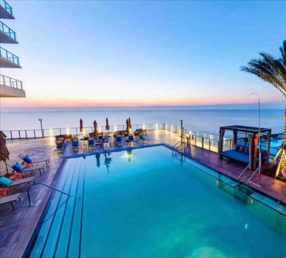 Interior 2, Beautiful Hyde Resort Luxe 2BR Private Beachfront, Broward