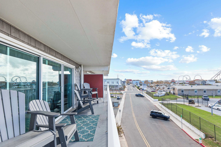 Interior 5, Assateague House 308 Downtown Bayfront Bliss, Worcester