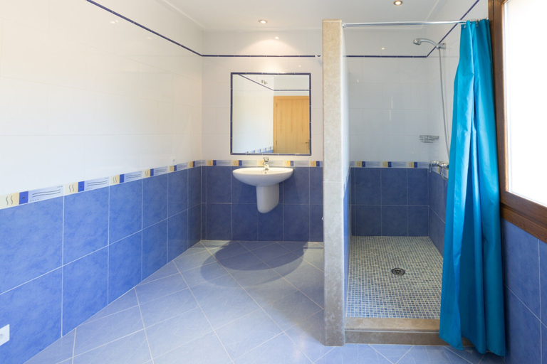 Others 2, Son Morey - Villa With Private Pool. Free Wifi, Baleares