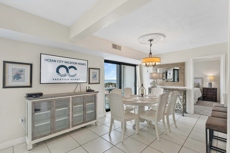Primary image, Stunning Condo Oceanview, Worcester