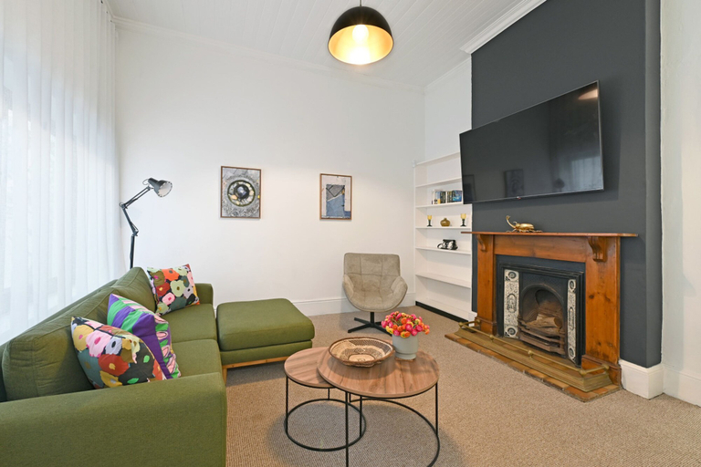 Room 4, Elegant Three Bedroom Home, City of Cape Town