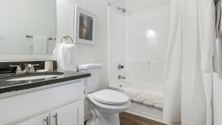 Bathroom 3, Landing Furnished Apartments Winston-Salem, Forsyth