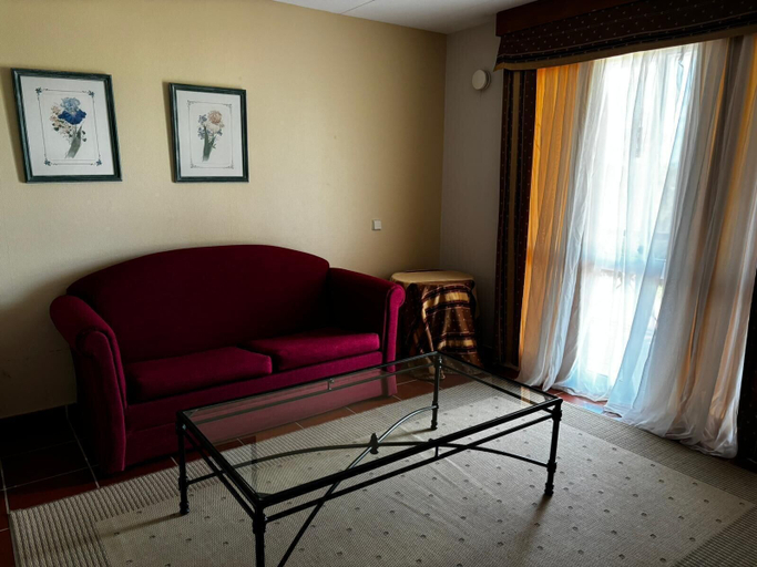 Living area, Los Naranjos Hotel, n.a26