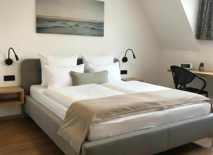 Bedroom 2, Hotel Sternen Gurtnellen, Uri
