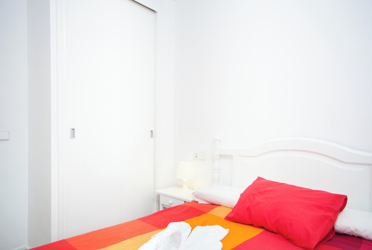 Room 4, Sun Of The Bay Vidalba 3 - Apartment, Baleares