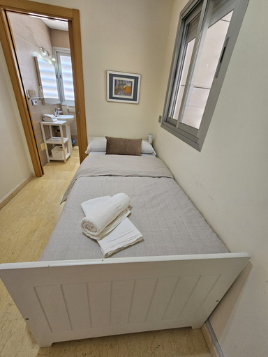 Room 4, Apartment With Heated Pool, Alicante