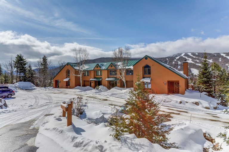 Exterior & Views 1, Mwp35, Coos