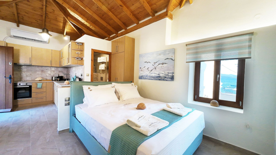 Bedroom 4, Myrsini's Studios in Chorto Pelion, Thessaly