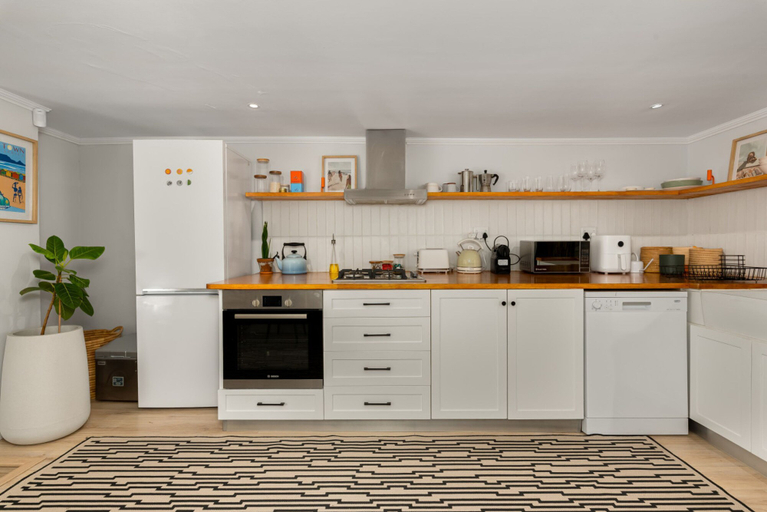 Room 4, Cosy One Bed Table Mountain, City of Cape Town