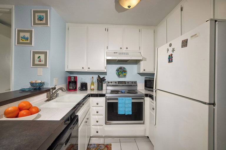 Interior 5, North Coast Village B212, San Diego