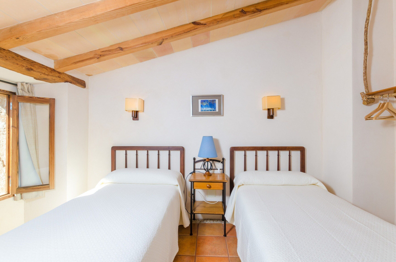 Bedroom 4, Finca Can Maria Costitx - Villa With Private Pool, Baleares