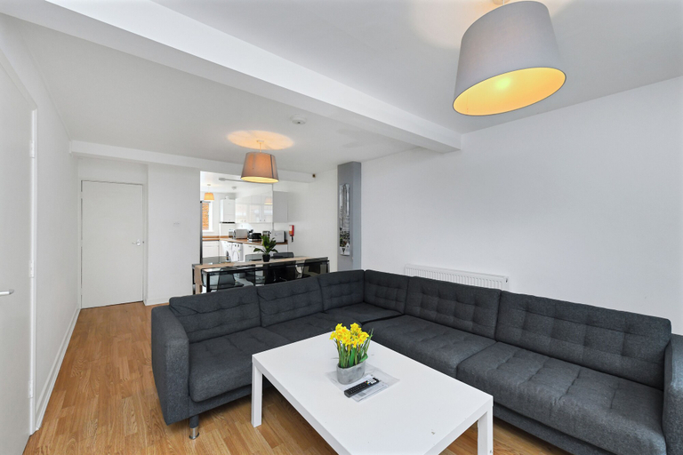 Living area 4, Montpellier Road 125, Nottingham