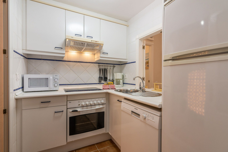 Private kitchen 2, Stay by Punta del Moral Beach, Huelva