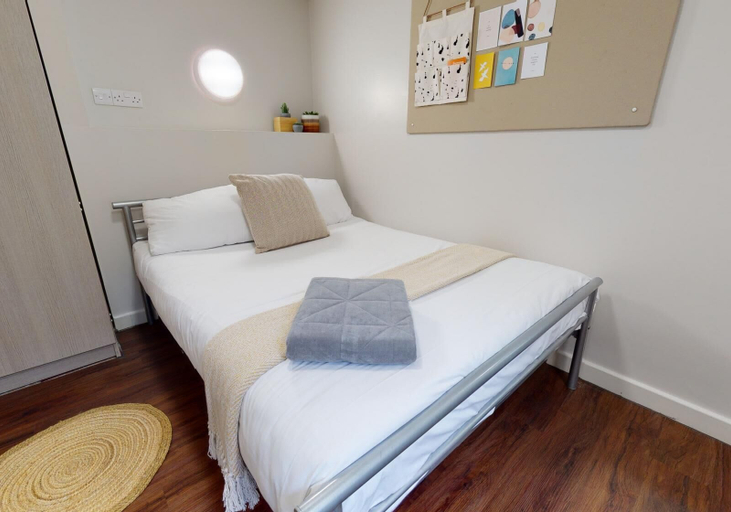 Bedroom 2, Tufnell House, London