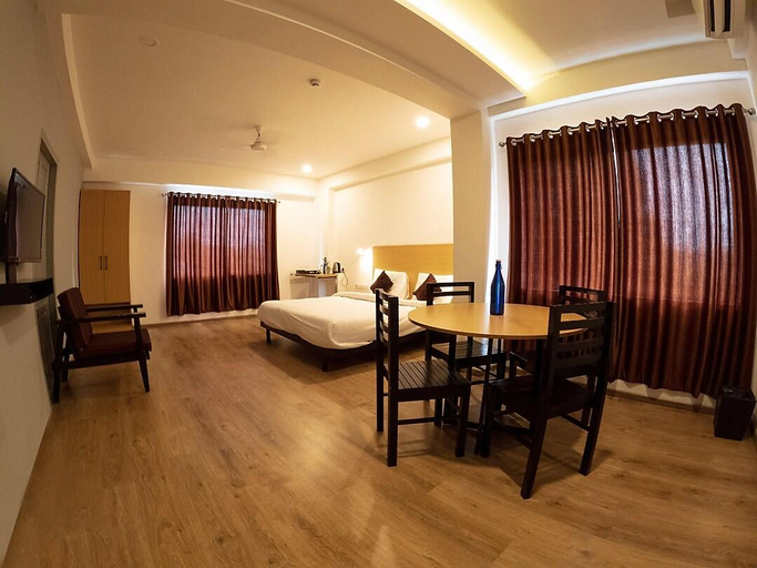 Others 5, Hotel B R REGENCY, Thiruvananthapuram