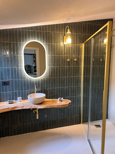 Bathroom 4, Villa Olive Mill Terra Rossa, La Spezia