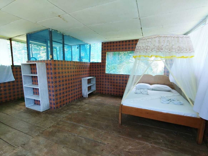 Room 4, Red Uakari Jungle Lodge, Maynas