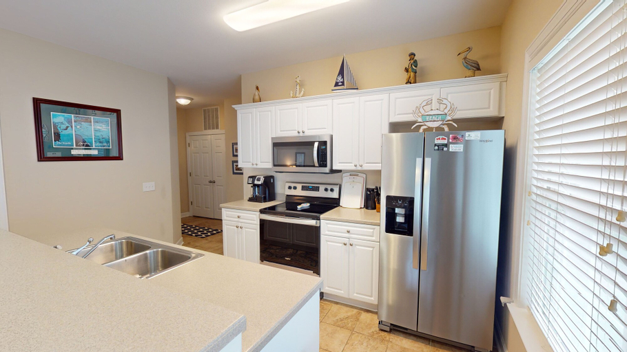 Interior 3, Champions Unit 3707, Brunswick