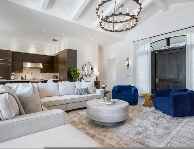 Room 5, Private Waterfront Luxury Villa Resort-style Living Privacy, Broward