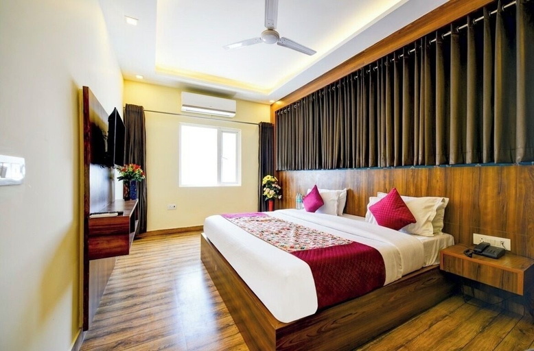 Bedroom 4, Hotel Rosewood Near Delhi Airport, Delhi