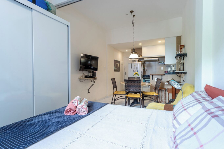 Room 4, Loft com Ar Condicionado e Wi-fi a 140m da Praia, Rio de Janeiro