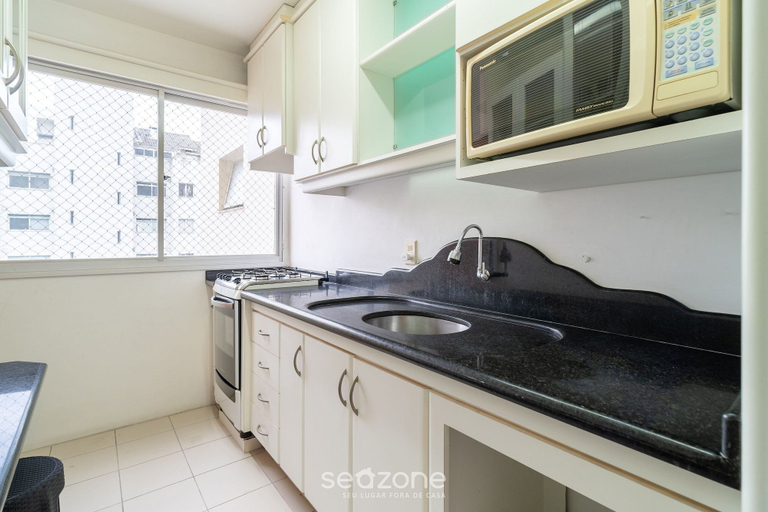 Private kitchen 4, Apt 3 Bedrooms in Floripa Downtown Idr0801, Florianopolis