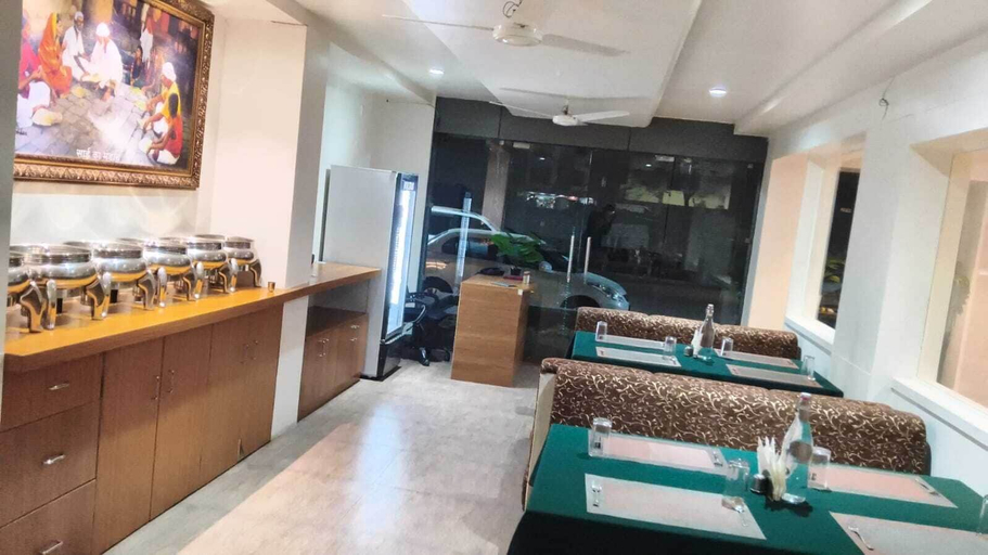 Food & Drinks 5, Hotel Sai Kamal, Ahmadnagar