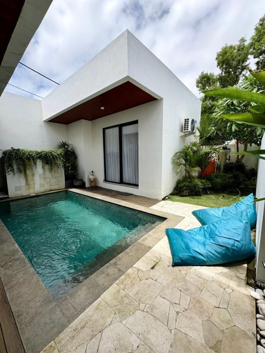 Sport & Beauty 4, Villa Indah, Badung