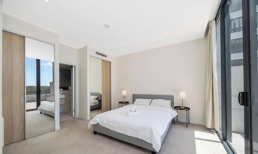 Room 2, Metawise BnB Modern 4BR in Macquarie Park, Sydney