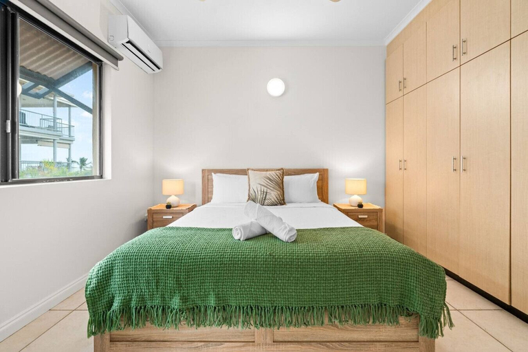 Room 3, Zen Emerald Shore Seaview - Balcony - Sunset View, Rapid Creek
