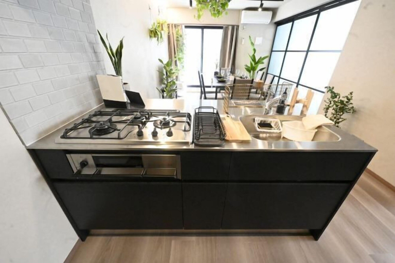 Private kitchen 4, NiHITARU Stay, Kōtō