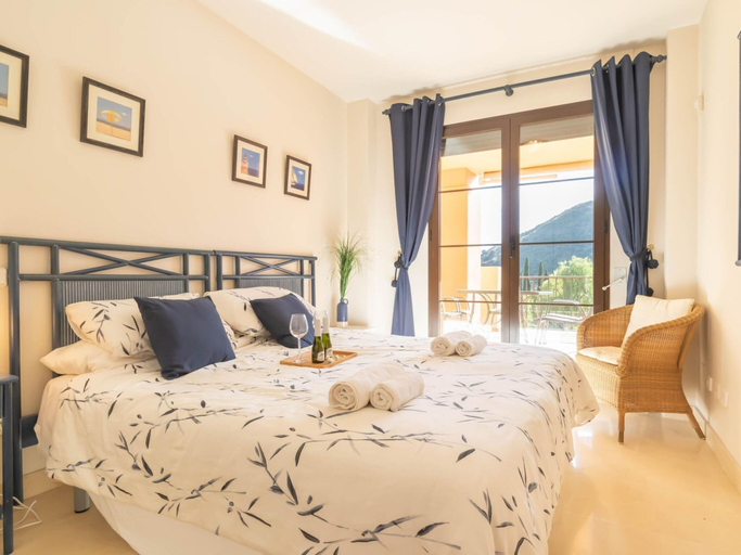 Bedroom 4, Premium Apartment in Benahavis With Balcony, Málaga