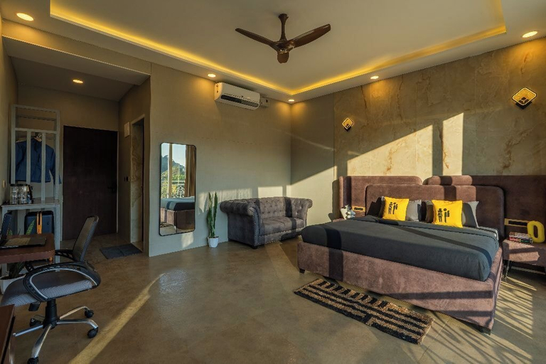 Interior 3, The Hosteller Bam Lonavala, Tiger Point, Pune