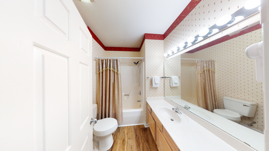 Interior 3, Club Villas Unit 23A - Lower Level, Brunswick